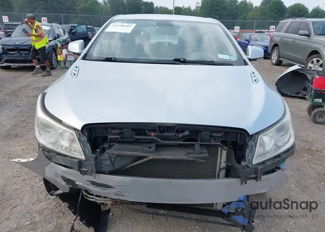 2010 Buick Lacrosse Cxl z USA, uszkodzony, nr VIN 1G4GD5EG0AF203373